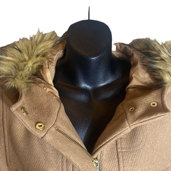 Cole haan signature jacket 12 wool heavy zip/button front faux fur hood jacket - Picture 2 of 9